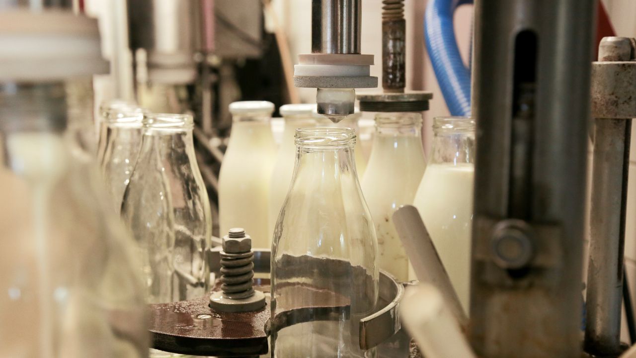 The Application of Automatic Filling Machines in the Dairy Industry